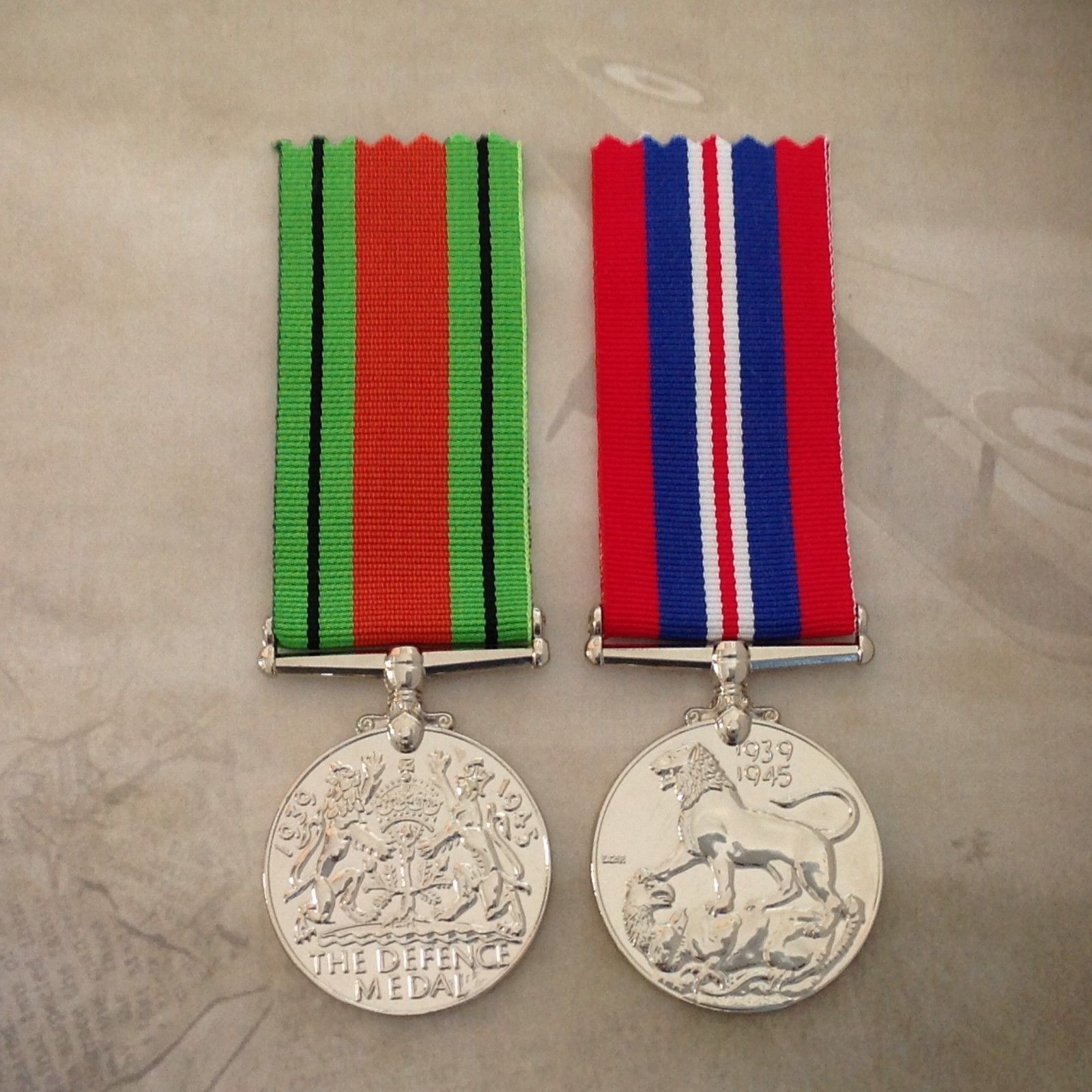 Wwii Medal Pair 1939 45 War And Defence Medals Anzac World War Ii