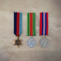 1939 - 45 STAR, DEFENCE + 1939-45 WAR MEDAL TRIO MEDAL SET | ANTIQUE | AUSTRALIA