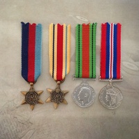 1939 - 45 STAR, AFRICA STAR, DEFENCE + 39-45 WAR MEDAL SET | ANTIQUE TONE