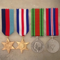 WWII FRANCE& GERMANY STAR MEDAL SET | GOLD TONE | WORLD WAR TWO | AUSTRALIA 
