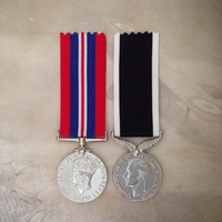 WWII 1939-45 WAR AND NEW ZEALAND WAR SERVICE MEDAL SET | WWII | CAMPAIGN | ARMY