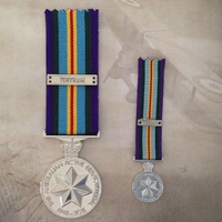 AUSTRALIAN ACTIVE SERVICE MEDAL 1945 - 1975  + MINI, VIETNAM CLASP  | AASM | SET