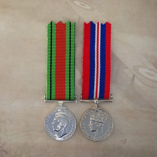 1939 - 1945 DEFENCE + 1939-45 WAR MEDAL MEDAL PAIR | WWII | AUSTRALIA | ANZAC