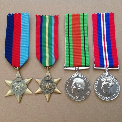 WWII PACIFIC STAR MEDAL GROUP | KOKODA | ANZAC | WORLD WAR II | ANTIQUE TONE
