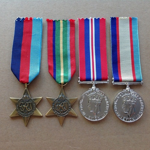 WWII PACIFIC STAR + ASM MEDAL GROUP | KOKODA | ANZAC | WORLD WAR II | ANTIQUE