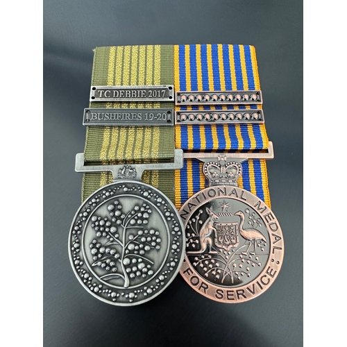 NATIONAL EMERGENCY MEDAL + NATIONAL  MEDAL PAIR | MOUNTED | 2 CLASPS TC DEBBIE, BUSHFIRES 19-20 | EMERGENCY