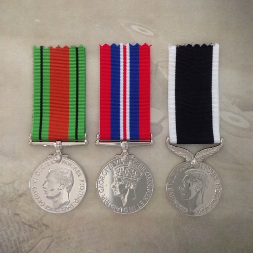 WWII DEFENCE, WAR SERVICE AND NZ WAR SERVICE MEDAL TRIO | WWII | WORLD WAR TWO 