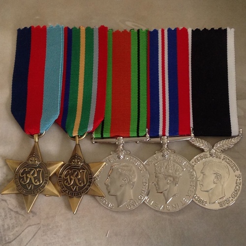 WWII PACIFIC STAR, 1939-45 DEFENCE, WAR AND NZWSM MEDAL SET | WWII | ANTIQUE TON