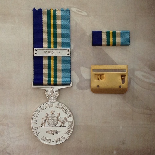 AUSTRALIAN SERVICE MEDAL (ASM) 1945 - 1975 + BAR WITH FESR CLASP AND MOUNT