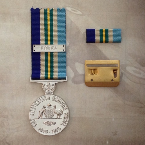 AUSTRALIAN SERVICE MEDAL (ASM) 1945 - 1975 + BAR WITH KOREA CLASP AND MOUNT