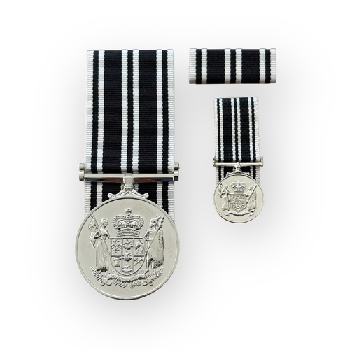 NZ OPERATIONAL SERVICE MEDAL + MINI + BAR SET | NZOSM |  ANZAC |  MOUNTED | REPLICA | KIWI