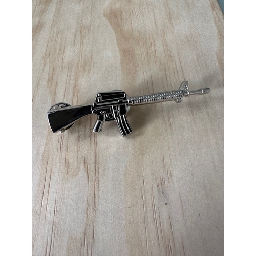M16 Gun Badge (Silver)